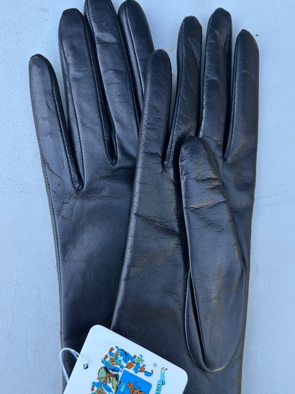 Cashmere lined leather gloves